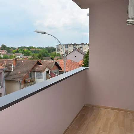 Apartment Hm *