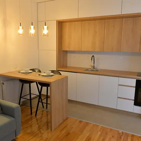Apartment Hm *