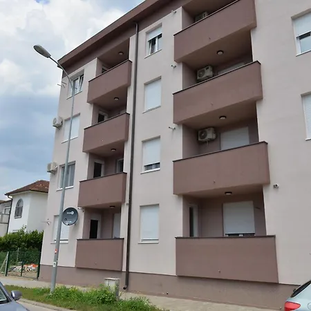 Апартаменты Hm Indija