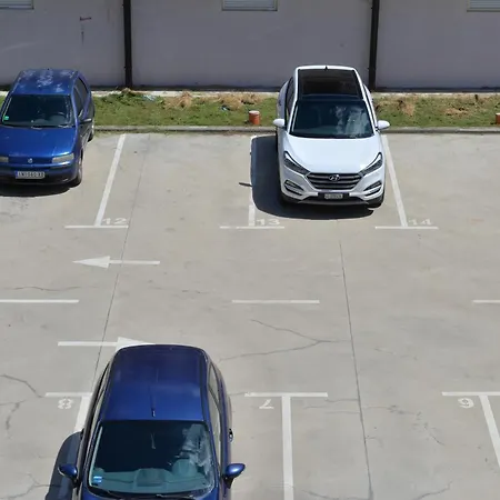 Апартаменты Hm *