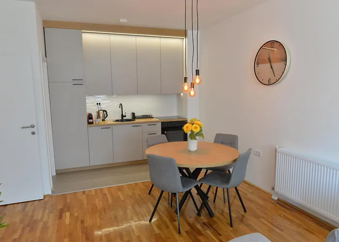 Διαμέρισμα Hm *