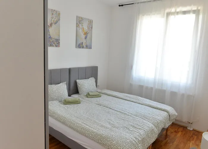 Διαμέρισμα Hm *